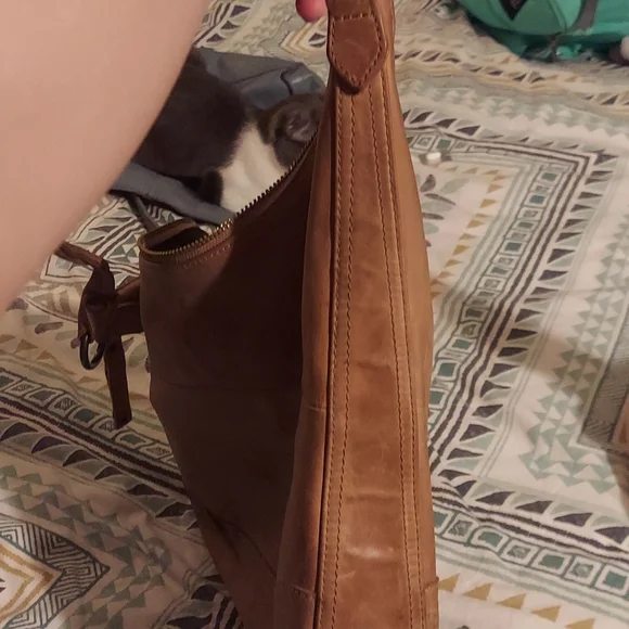 Frye Melissa Hobo Zip Shoulder Bag - Picture 12 of 16